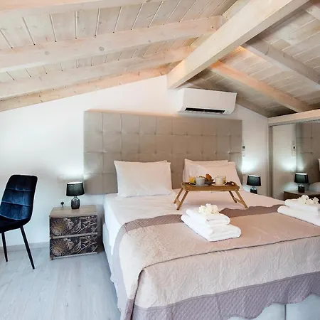 White Swan With Private Pool And Jacuzzi Villa Kommeno (Corfu)