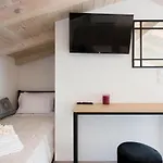 White Swan With Private Pool *
