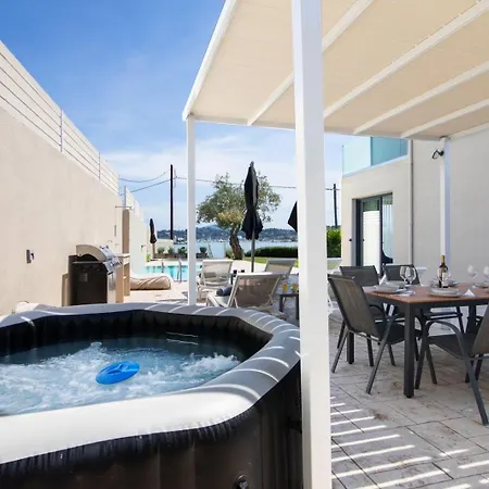 Vila White Swan With Private Pool And Jacuzzi Kommeno (Corfu)