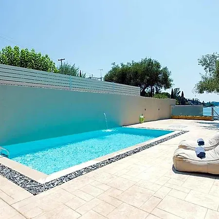 White Swan With Private Pool Kommeno (Corfu)