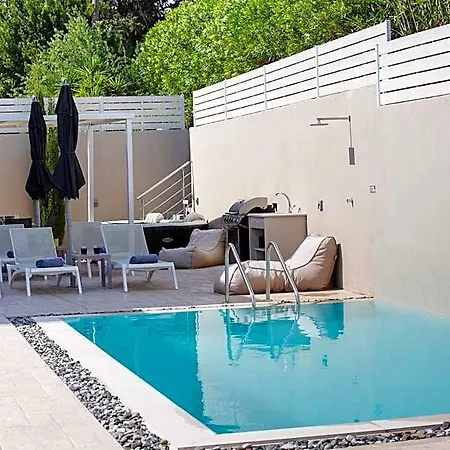 White Swan With Private Pool Kommeno (Corfu)