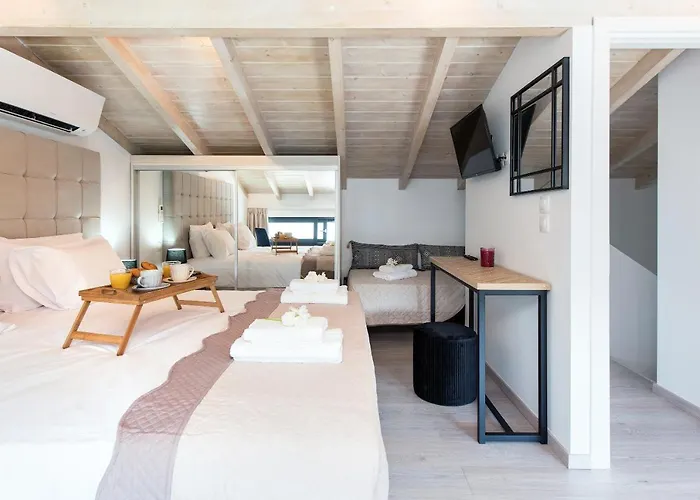 White Swan With Private Pool Villa