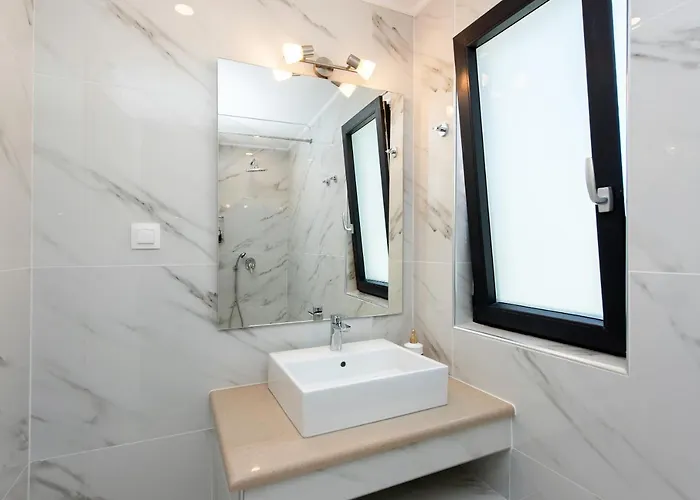 White Swan With Private Pool * Kommeno (Corfu)