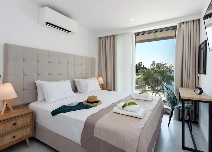 White Swan With Private Pool Villa *