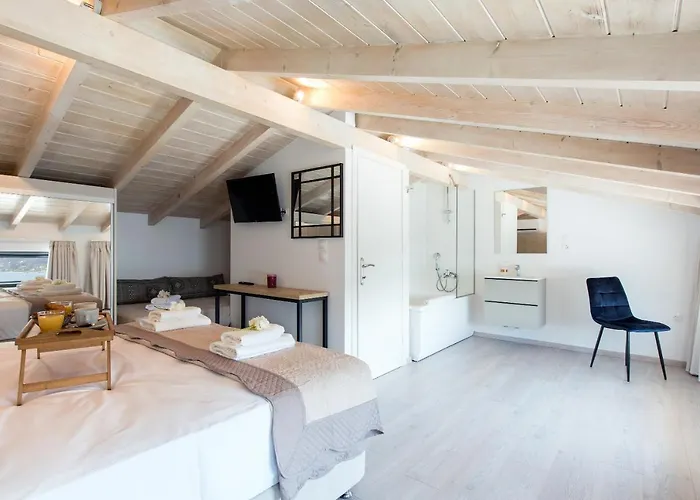 Villa White Swan With Private Pool *