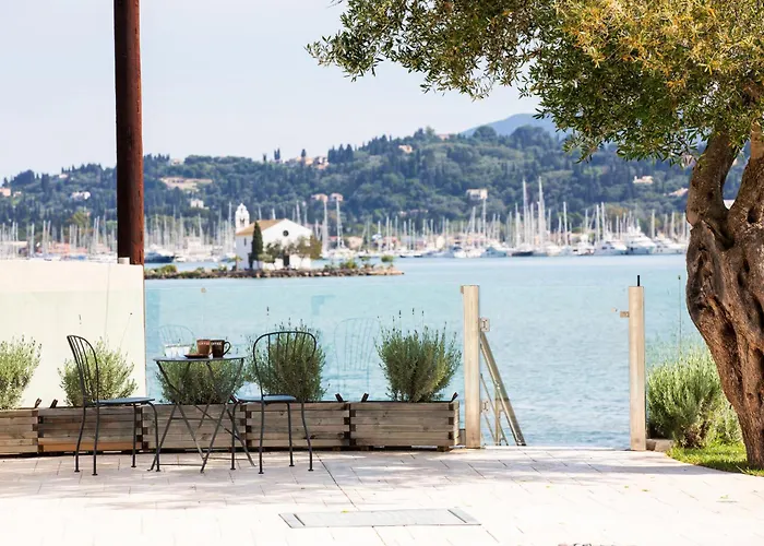 White Swan With Private Pool Villa Kommeno (Corfu)