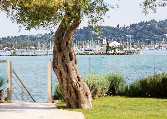 White Swan With Private Pool *